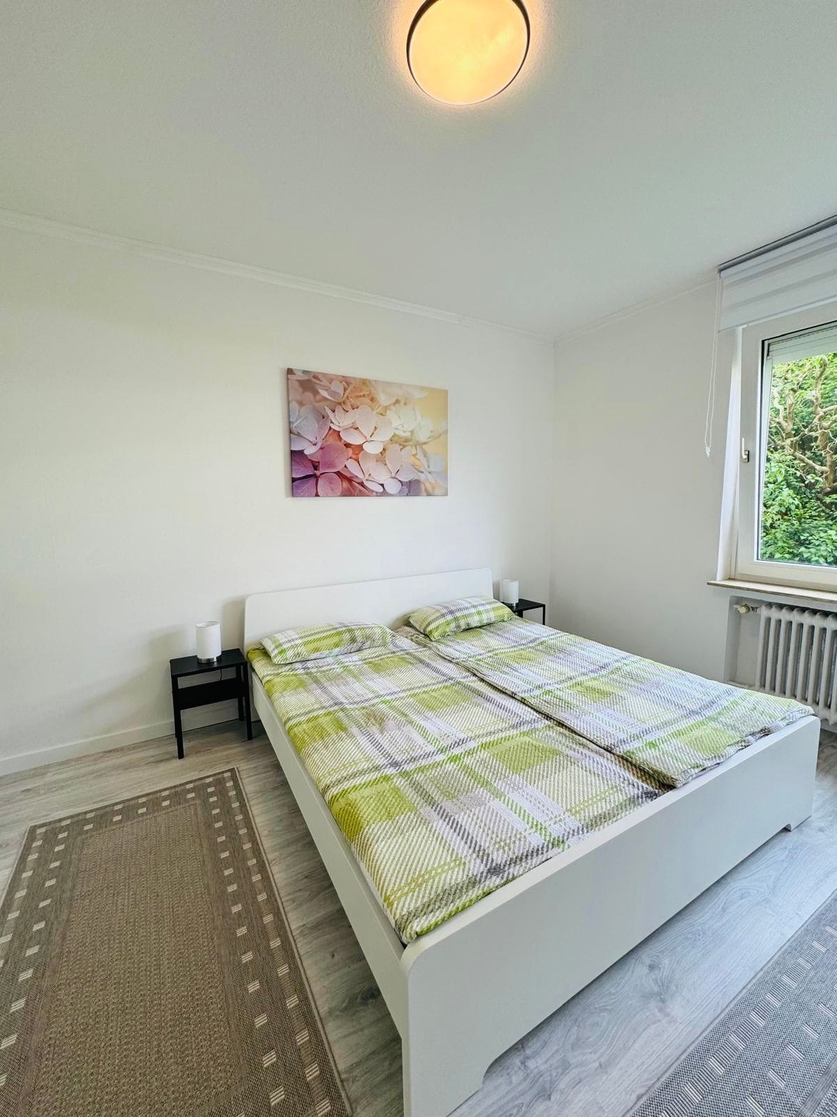 12-7269003-845050259727573696