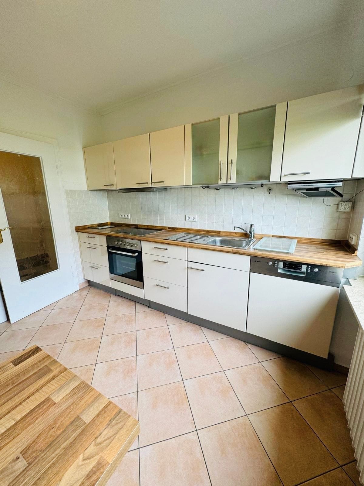 15-7330250-679600128708385440